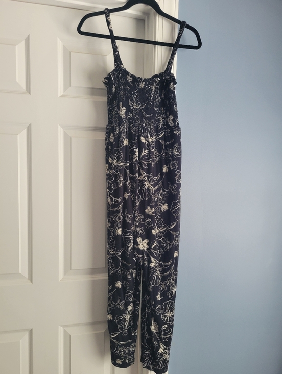 Ingrid & Isabel Pants - Isabel Black/White Floral Romper
